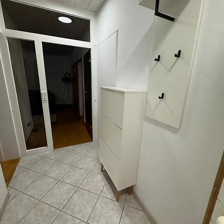 Freshly Renovated * הנובר